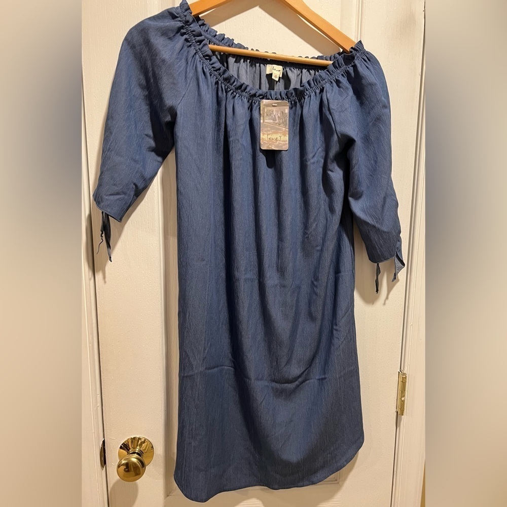 NWT - Love J off Shoulder Dress size small